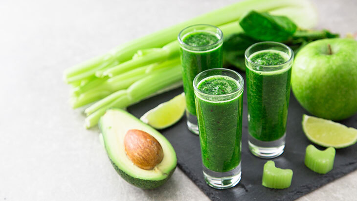 Yemyeşil smoothie